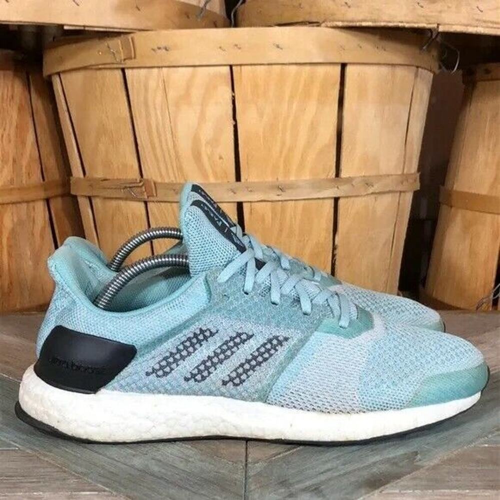 Adidas UltraBoost ST Parley Aqua White AC8207 Running Shoes Womens Size 9.5